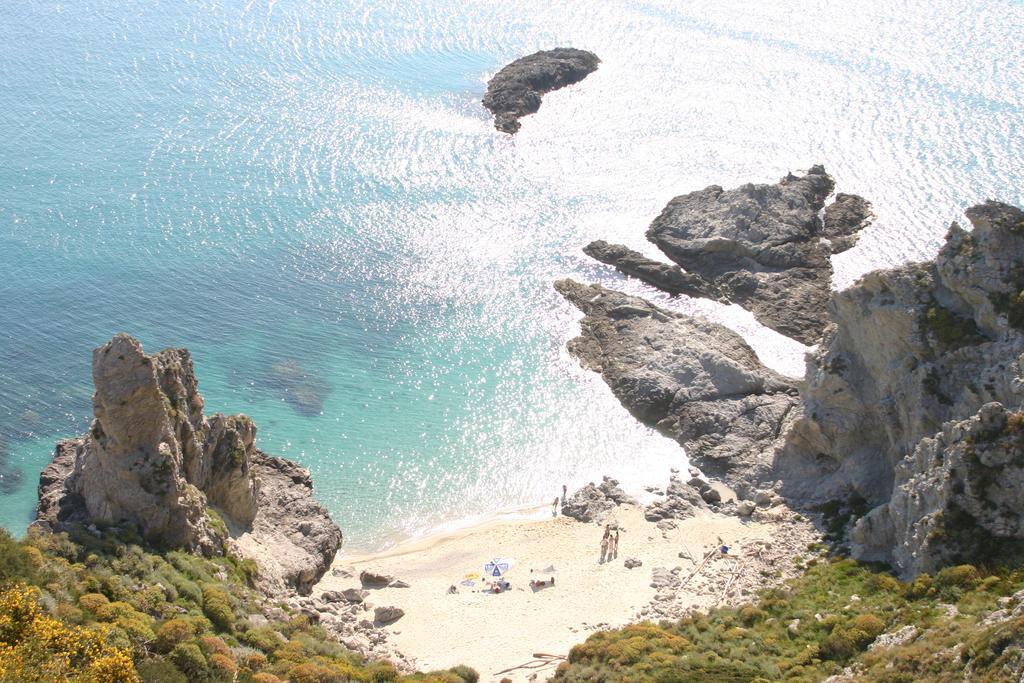 A Turri Hotel Capo Vaticano Exterior photo