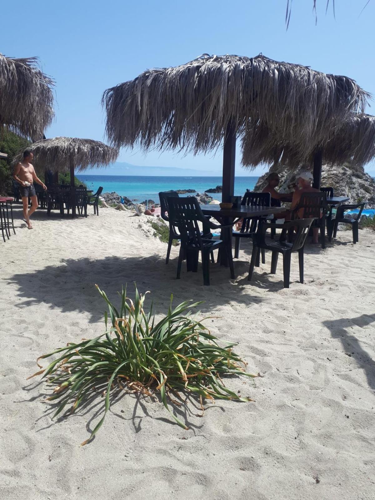 A Turri Hotel Capo Vaticano Exterior photo